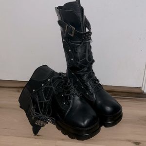 Size 8 Black Punk Lace Up Boots